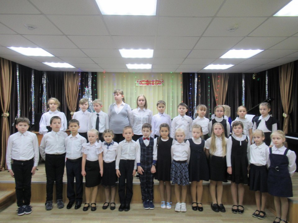 16 декабря в МОУ ДО Детская музыкальная школа прошёл праздничный предновогодний концерт!
