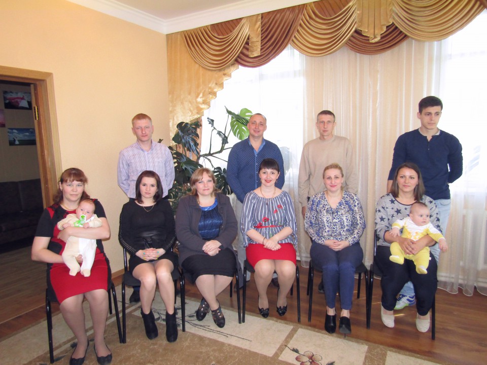 Поздравили многодетные семьи