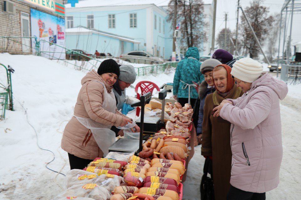 К новогоднему столу