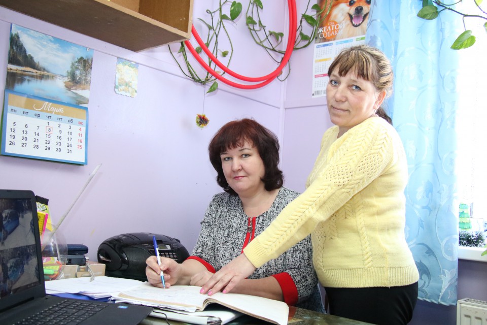 В сельских поселениях. Для людей и вместе с людьми.