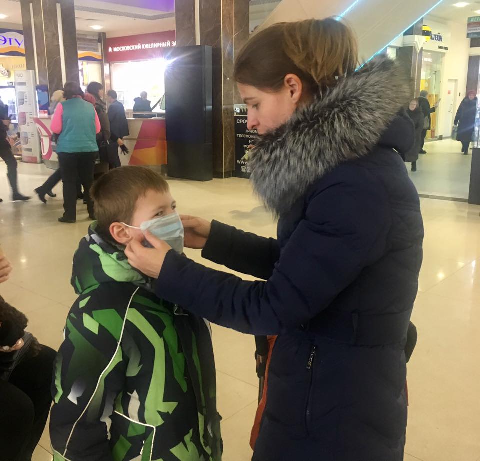 Управление Роспотребнадзора рекомендует нижегородцам минимизировать посещения мест с большим скоплением людей в закрытых помещениях