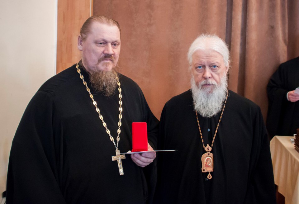 Во славу Святой Церкви