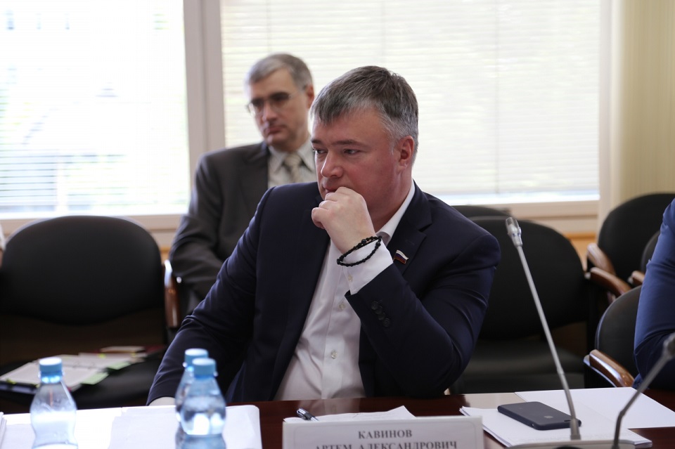 Артем Кавинов: «11 мобильных ФАПов будет закуплено для районных больниц в рамках нацпроекта « Здравоохранение»