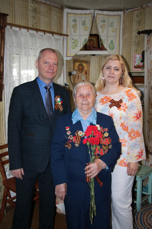 Поздравления – участнице войны