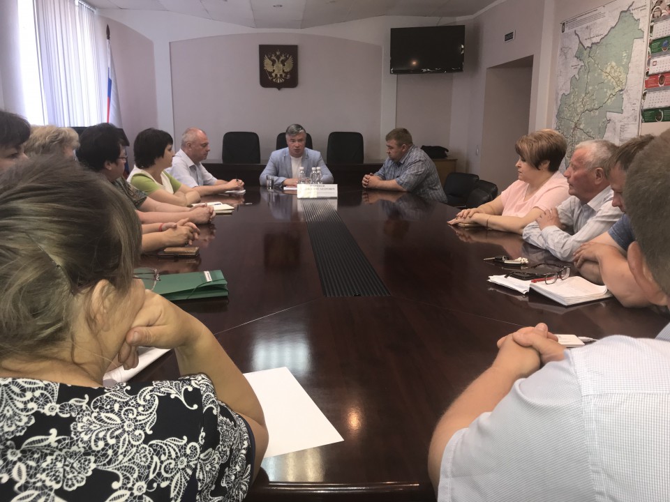 Артем Кавинов:«В ближайшее время территории должны определить проекты, которые войдут в новую программу по развитию села»