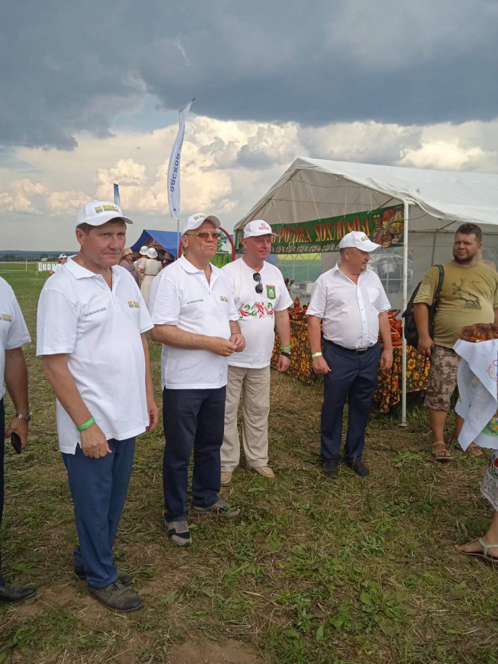 Сельское хозяйство. На других посмотреть и себя показать