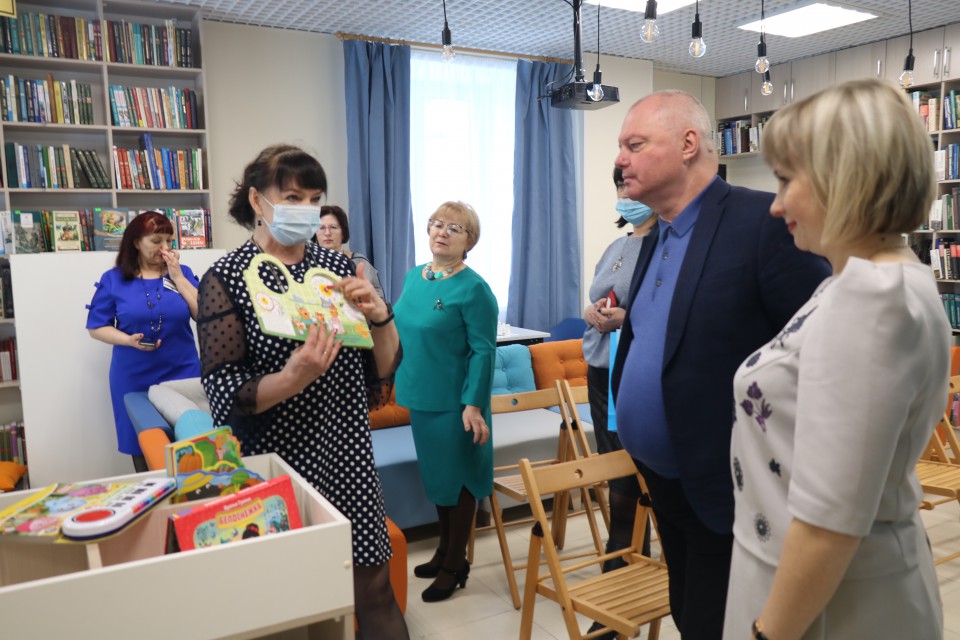 В д. Сухоноска свои двери распахнул обновлённый культурный центр – первая в округе модельная библиотека